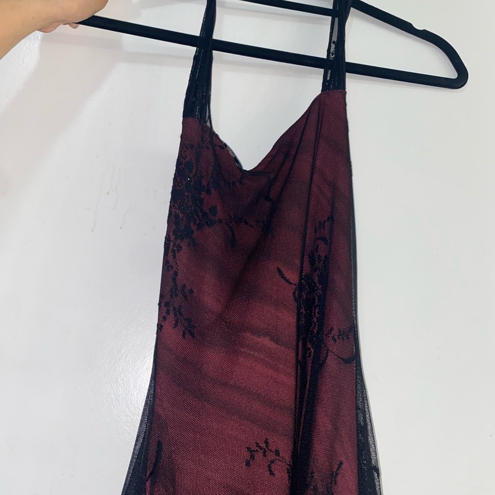 Elegant Burgundy and Black Lace Dress